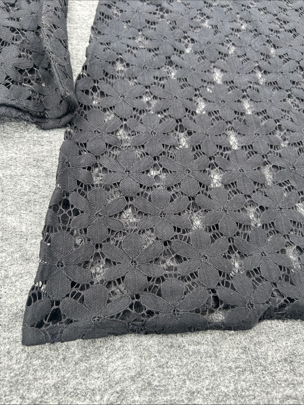 NEW Beach Riot Goldie Black Floral Lace Bell Sleeve Mini Dress sheer Size Small - Picture 5 of 13
